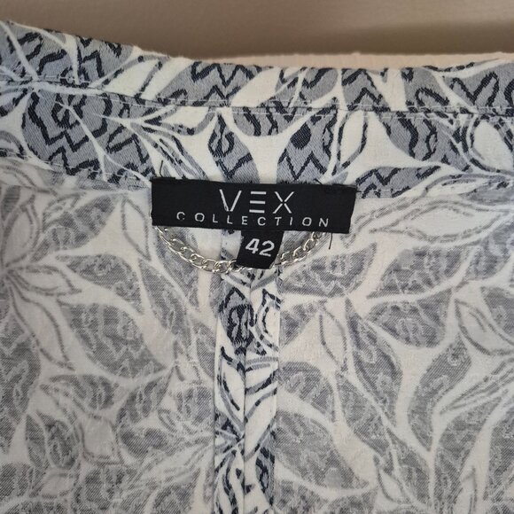 Jacquard Jacket - Picture 7 of 9